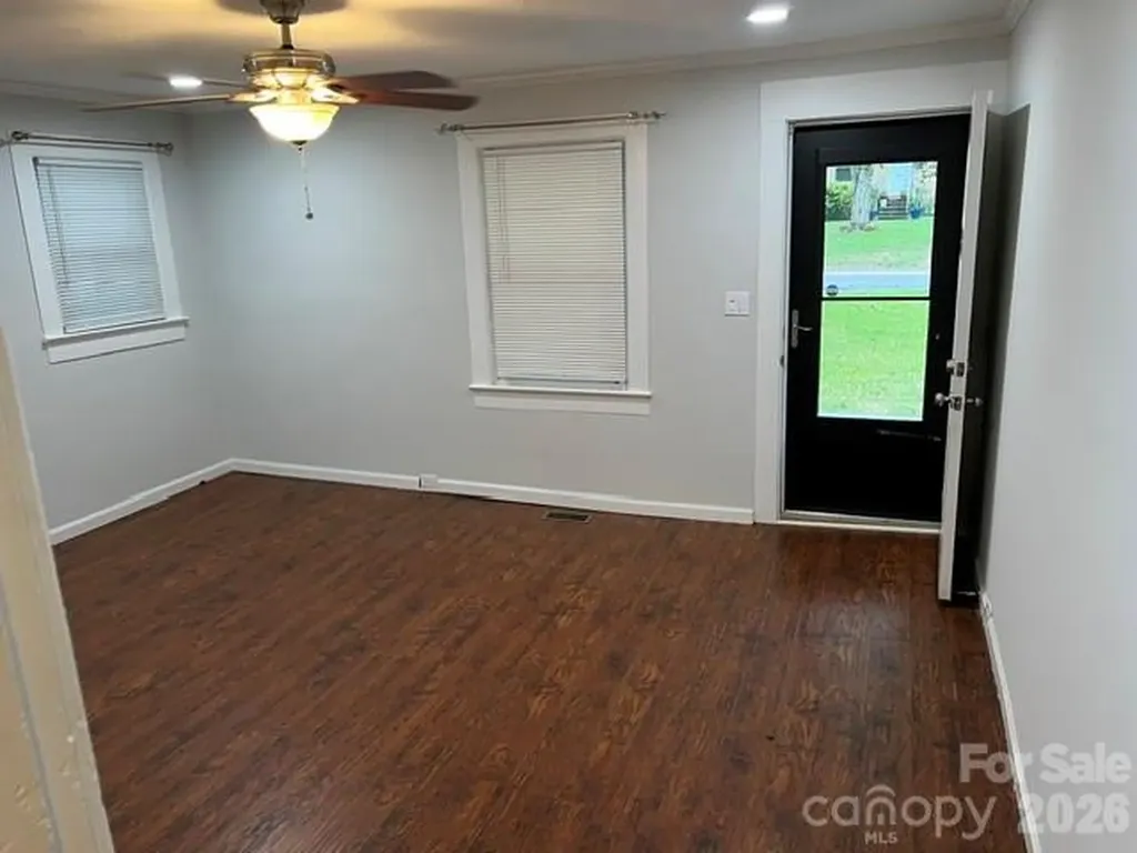 691 Harris Street NW Concord NC 28025