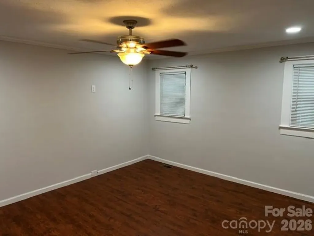 691 Harris Street NW Concord NC 28025