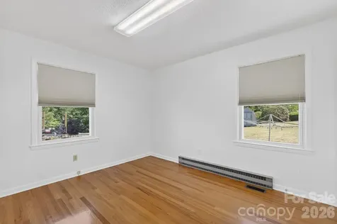 2104 Lamesa Court Lenoir NC 28645