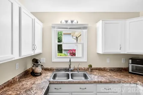 54 Foxberry Drive Arden NC 28704