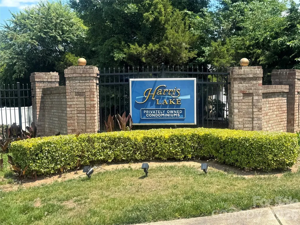 4613 Hamory Drive Charlotte NC 28212