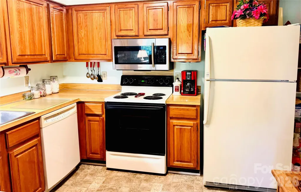4613 Hamory Drive Charlotte NC 28212