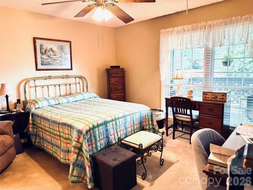 4613 Hamory Drive Charlotte NC 28212