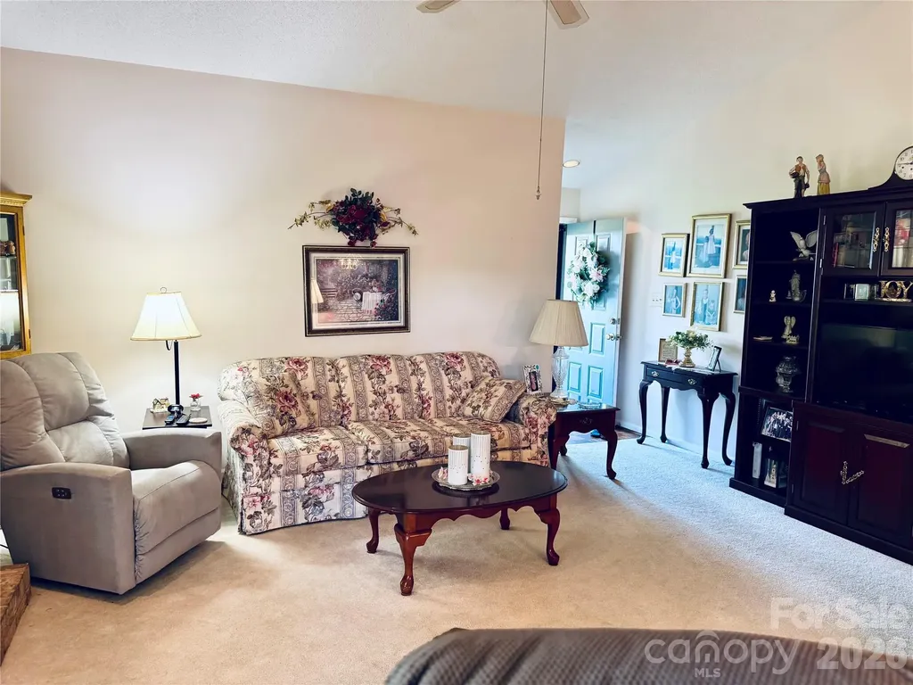 4613 Hamory Drive Charlotte NC 28212