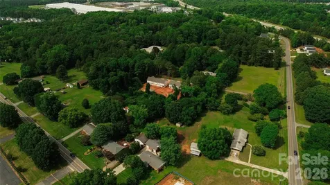 1213 Rhyne Road Charlotte NC 28214