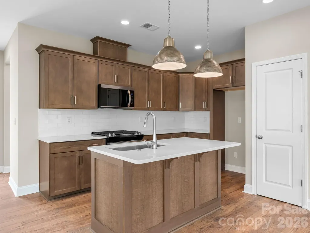 137 Cherry Springs Lane Asheville NC 28804