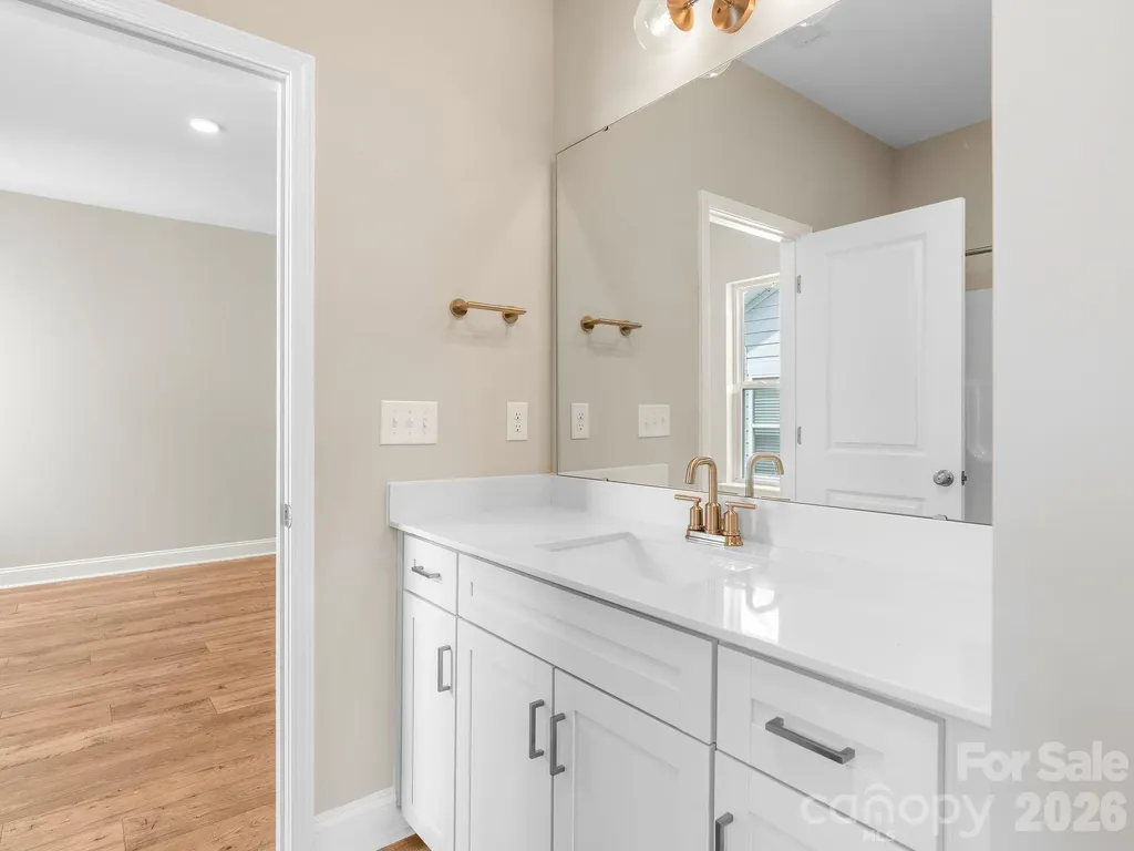 137 Cherry Springs Lane Asheville NC 28804