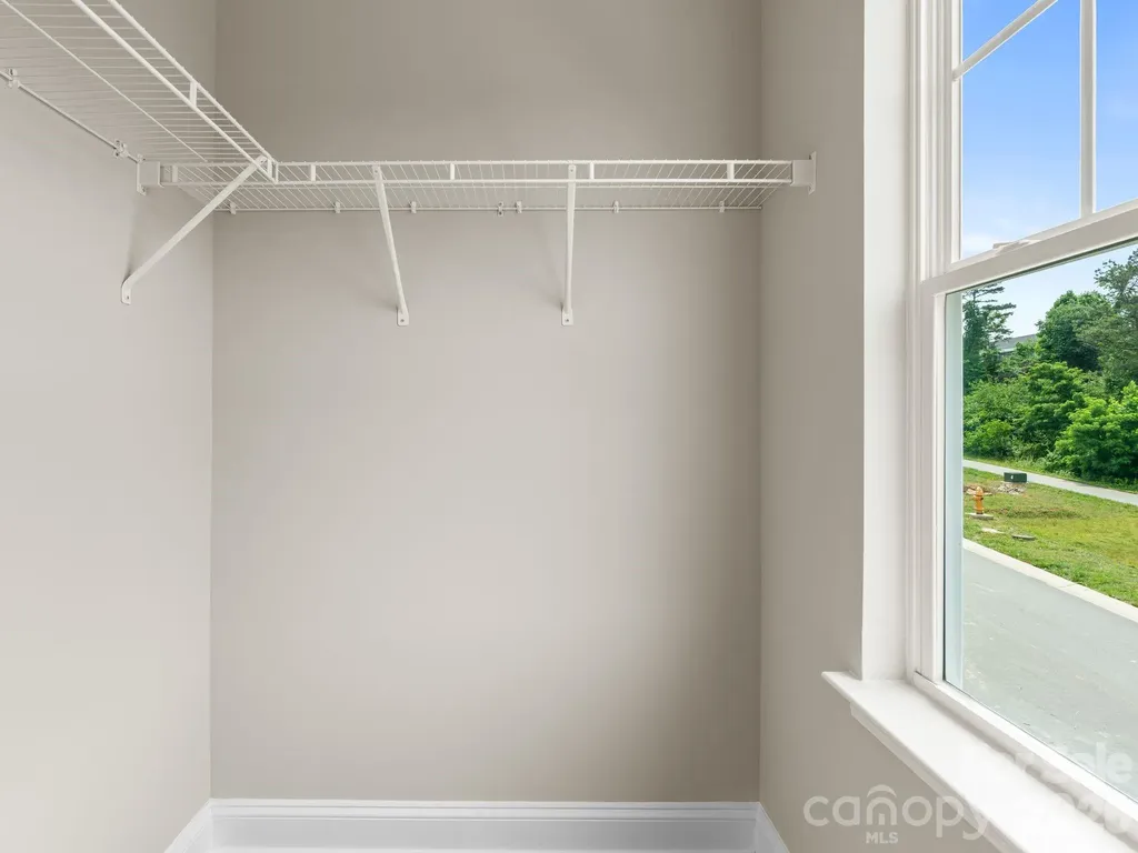137 Cherry Springs Lane Asheville NC 28804