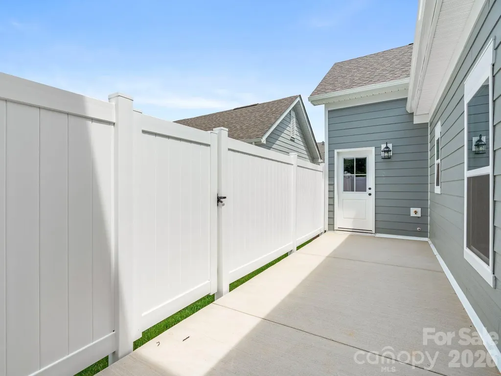 137 Cherry Springs Lane Asheville NC 28804