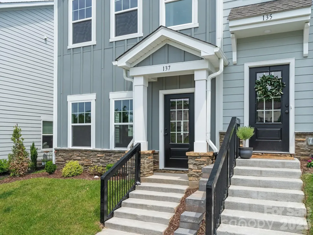 137 Cherry Springs Lane Asheville NC 28804