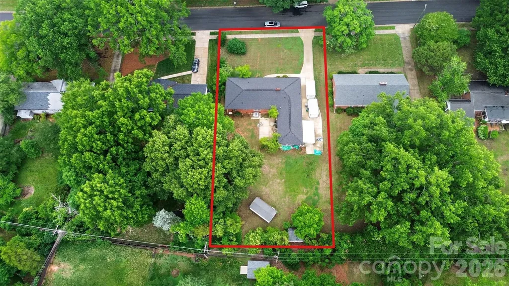 5326 Robinhood Road Charlotte NC 28211