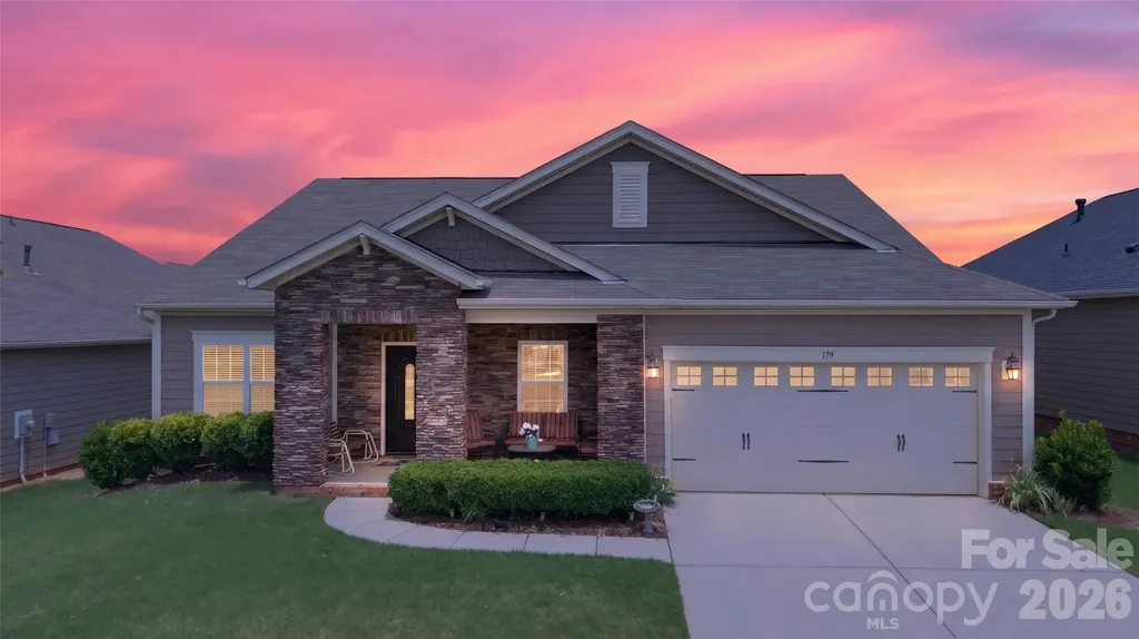 179 Glastonbury Drive Mooresville NC 28115