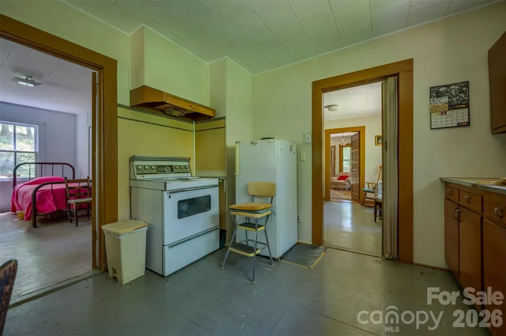 77 First Street Tryon NC 28782