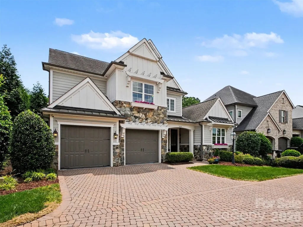 1020 N Sharon Amity Road Charlotte NC 28211