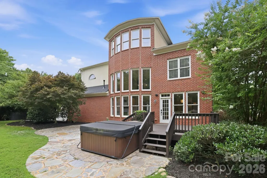7818 Stonehaven Drive Waxhaw NC 28173