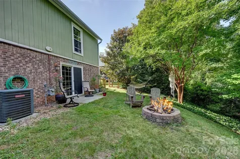 34 Knoll Ridge Drive Asheville NC 28804