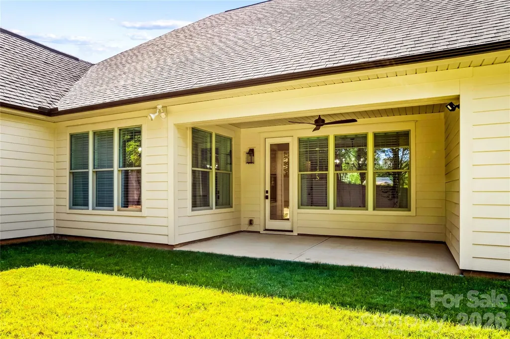 547 Muirfield Way Salisbury NC 28144