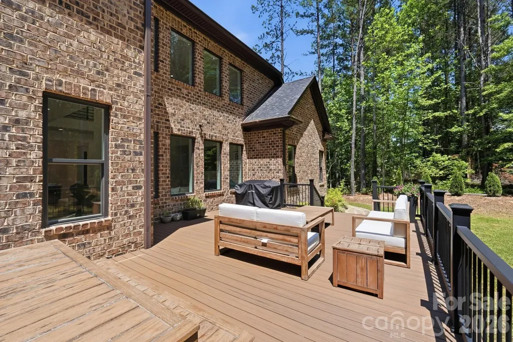 145 Crooked Branch Way Troutman NC 28166