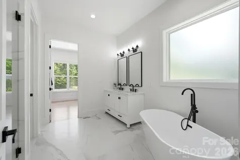 145 Crooked Branch Way Troutman NC 28166