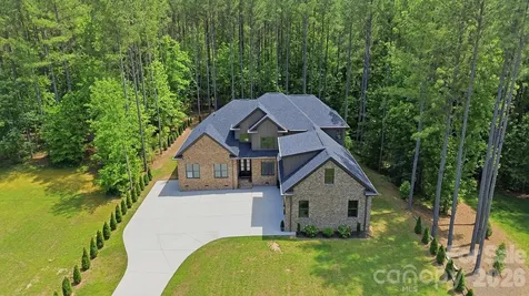 145 Crooked Branch Way Troutman NC 28166