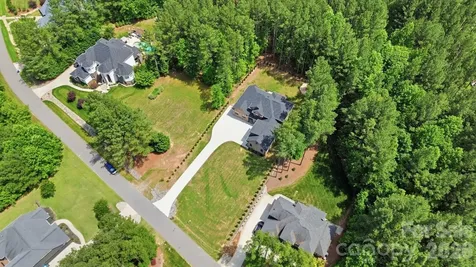 145 Crooked Branch Way Troutman NC 28166