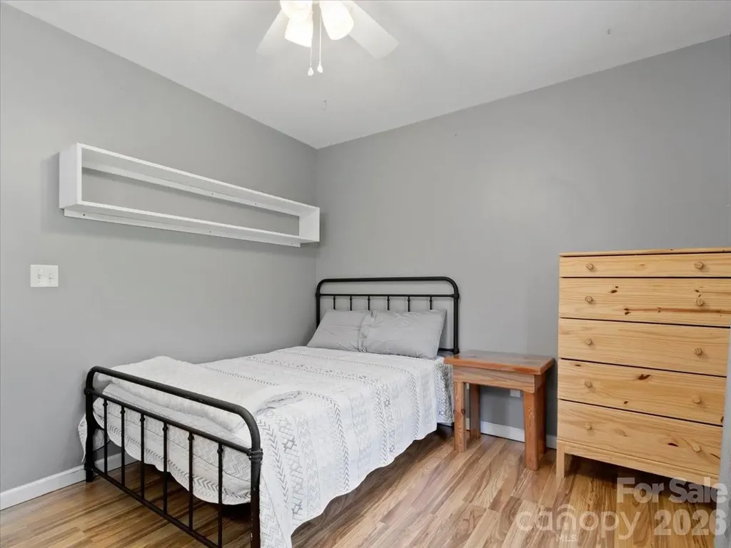 7714 State Highway 197 Highway N Green Mountain NC 28740