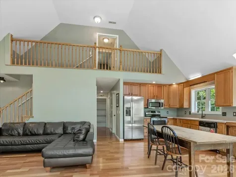 7714 State Highway 197 Highway N Green Mountain NC 28740