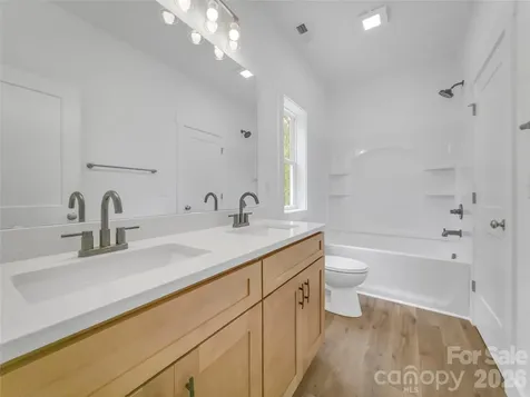 829 E Arch Street Lancaster SC 29720