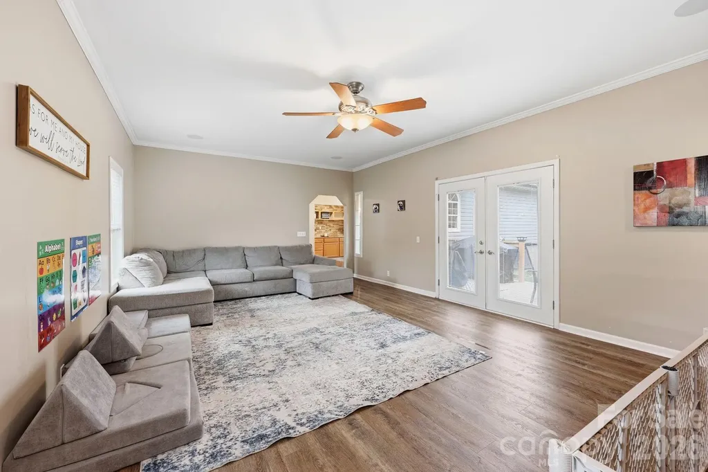 1955 Stratton Court Kannapolis NC 28081