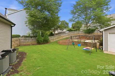 1955 Stratton Court Kannapolis NC 28081