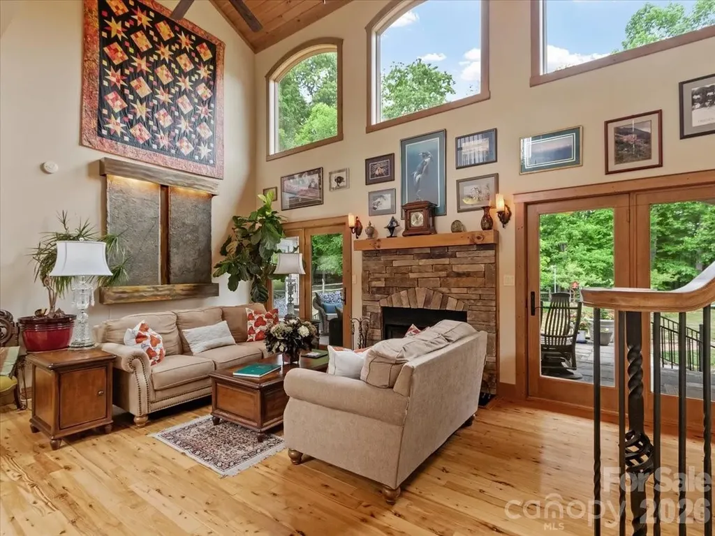 750 Barebridge Drive Burnsville NC 28714
