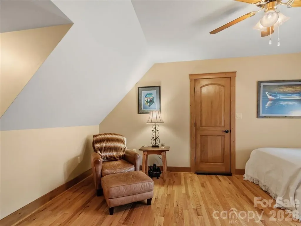 750 Barebridge Drive Burnsville NC 28714