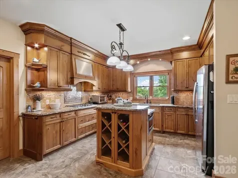 750 Barebridge Drive Burnsville NC 28714