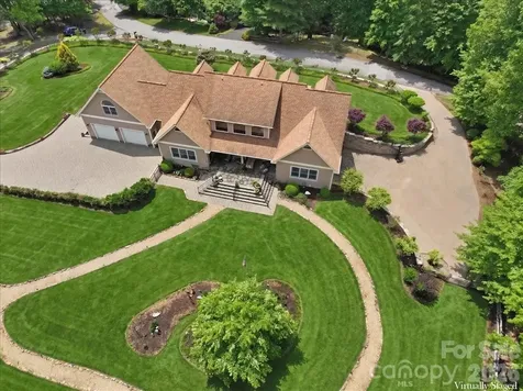 750 Barebridge Drive Burnsville NC 28714