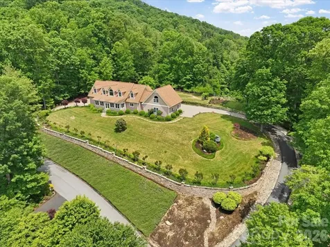750 Barebridge Drive Burnsville NC 28714