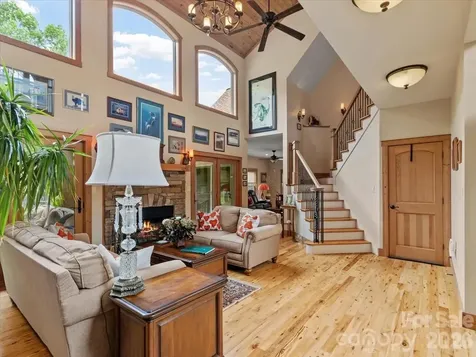 750 Barebridge Drive Burnsville NC 28714
