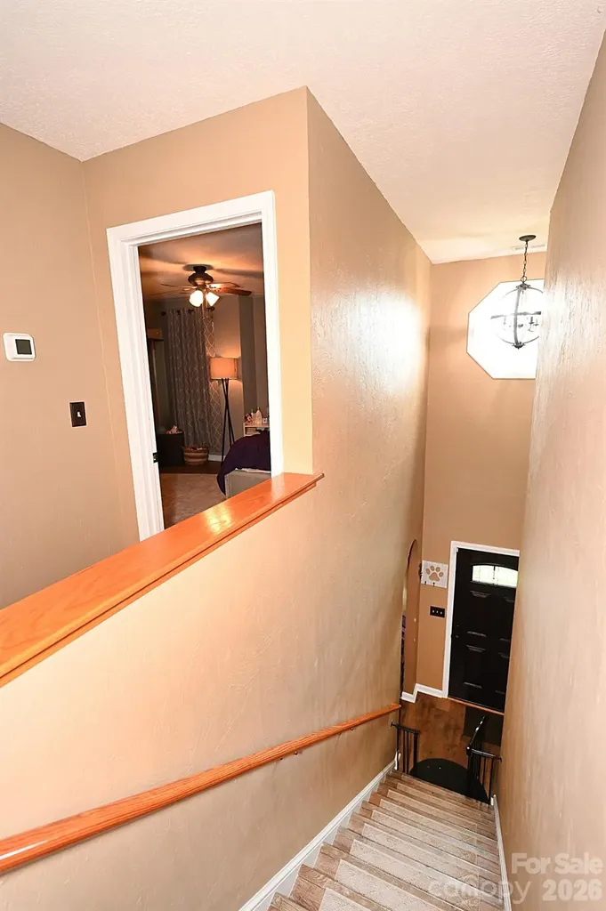 5438 Winding Oak Drive Hickory NC 28602