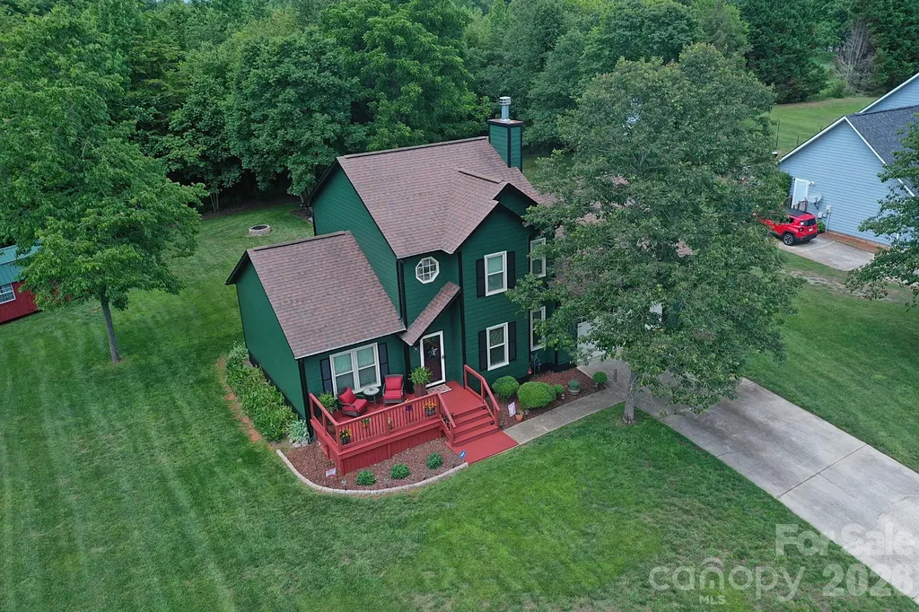 5438 Winding Oak Drive Hickory NC 28602