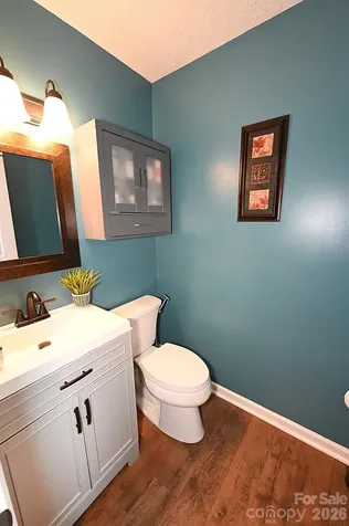 5438 Winding Oak Drive Hickory NC 28602
