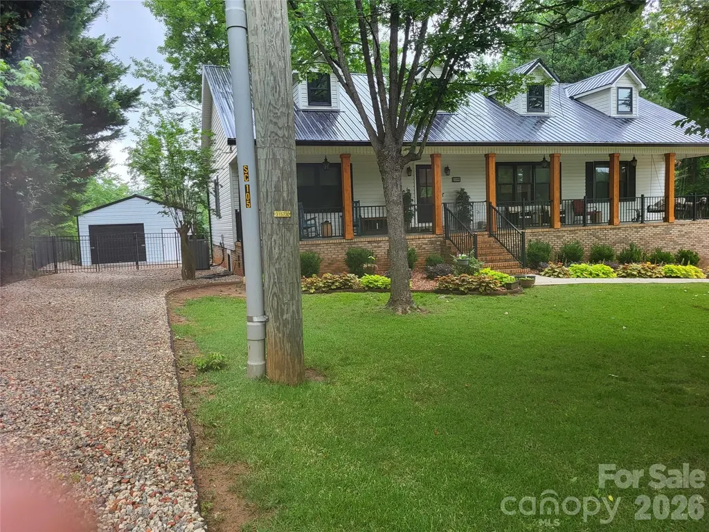 2549 S Lake Shore Road Denver NC 28037
