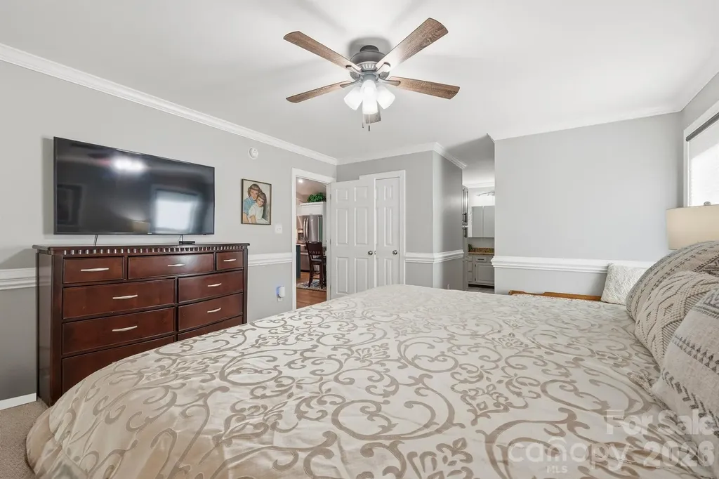 2549 S Lake Shore Road Denver NC 28037