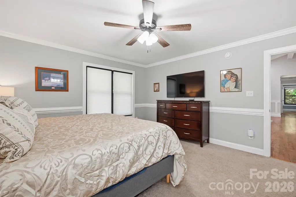 2549 S Lake Shore Road Denver NC 28037