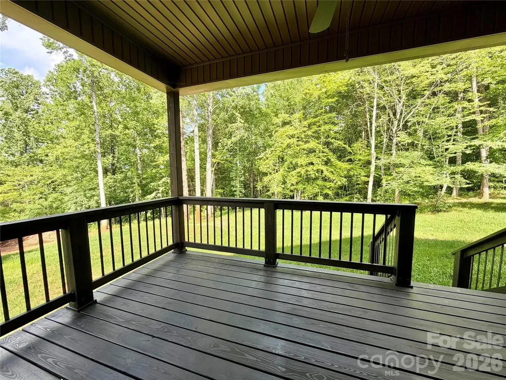 128 Arrowood Lane Harmony NC 28634