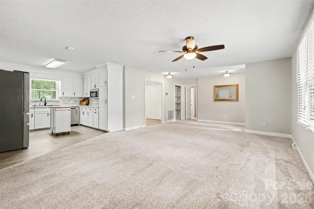 9409 Wedgewood Drive Huntersville NC 28078