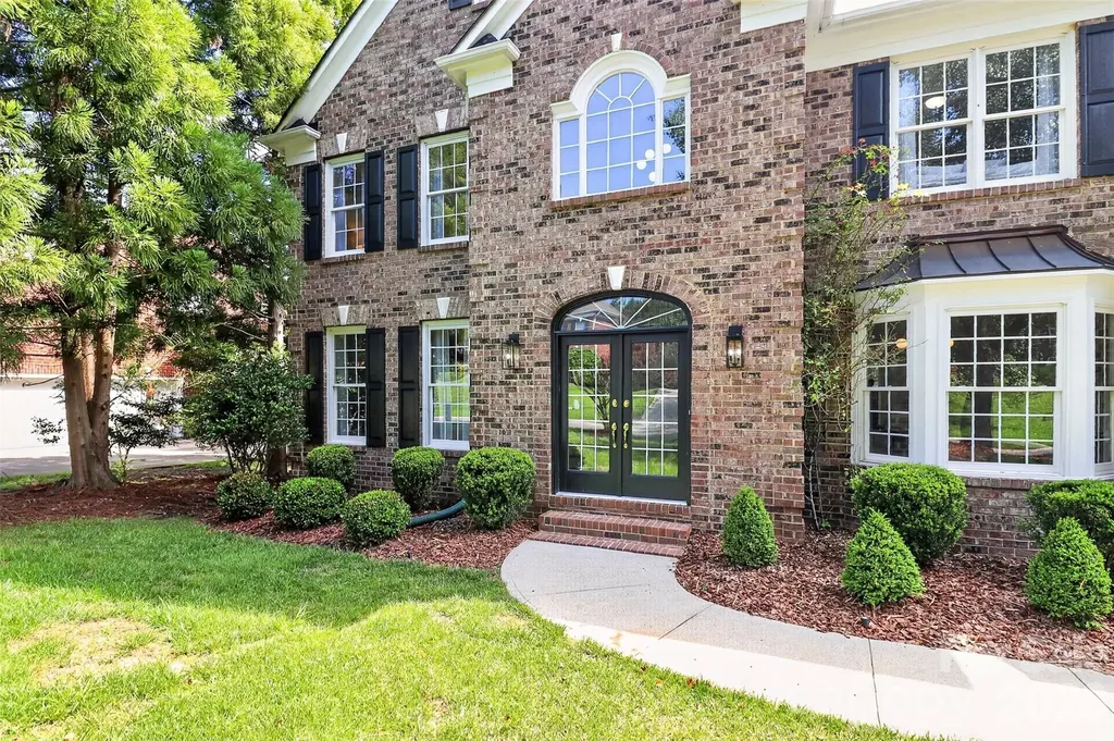 2307 Keara Way Charlotte NC 28270
