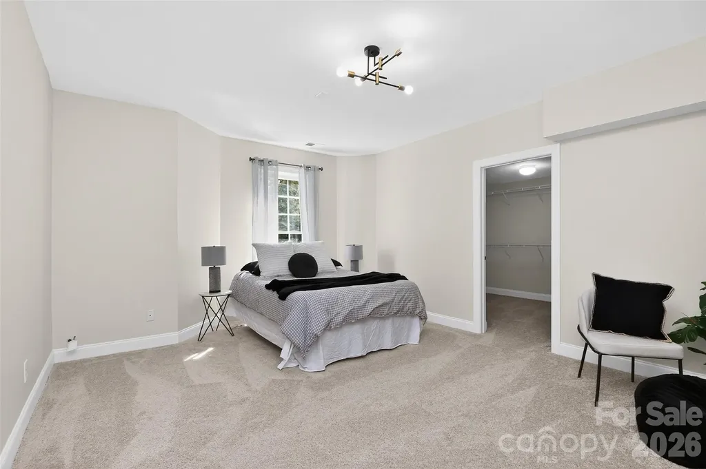 2307 Keara Way Charlotte NC 28270