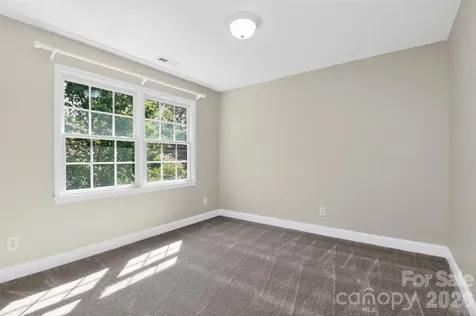 2307 Keara Way Charlotte NC 28270
