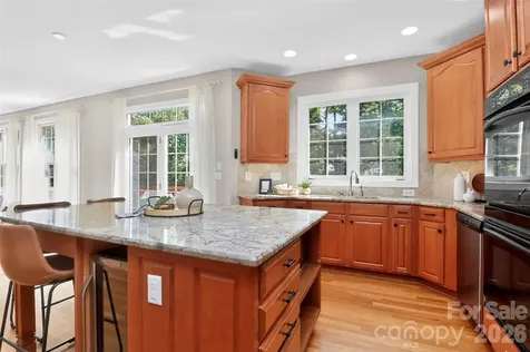 2307 Keara Way Charlotte NC 28270