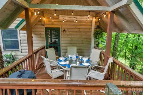 192 Dewitt Barnett Road Vilas NC 28692