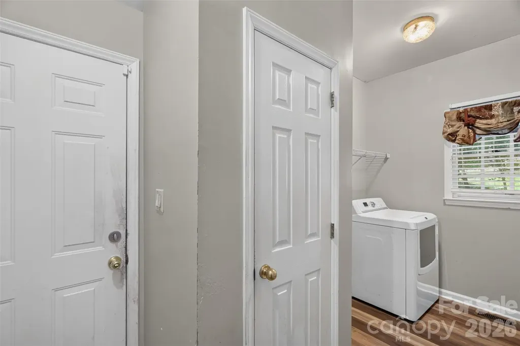 5706 Maylandia Road Charlotte NC 28269